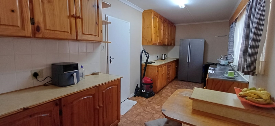 To Let 4 Bedroom Property for Rent in Panorama Free State